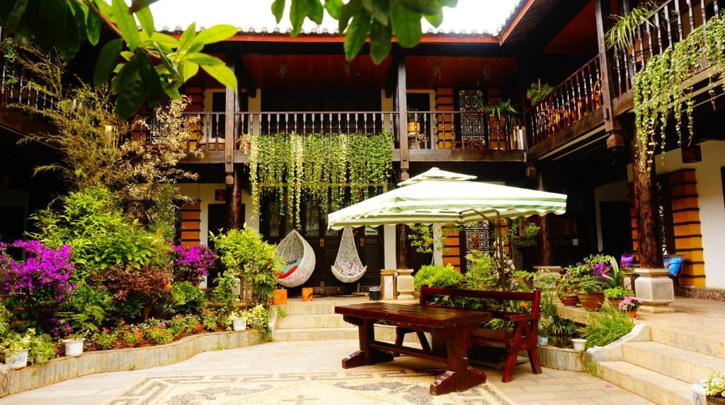 Lijiang Wangjia Courtyard Inn Dış mekan fotoğraf