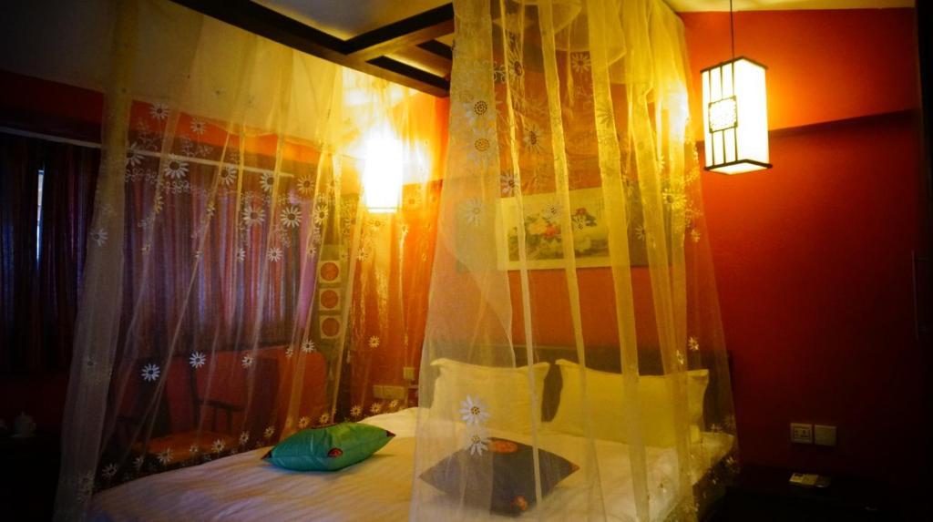 Lijiang Wangjia Courtyard Inn Oda fotoğraf